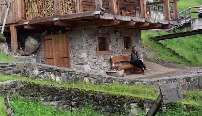 Chalet-Tabia Al Sol Montagna Dolomiti Pecol San Tomaso Italy